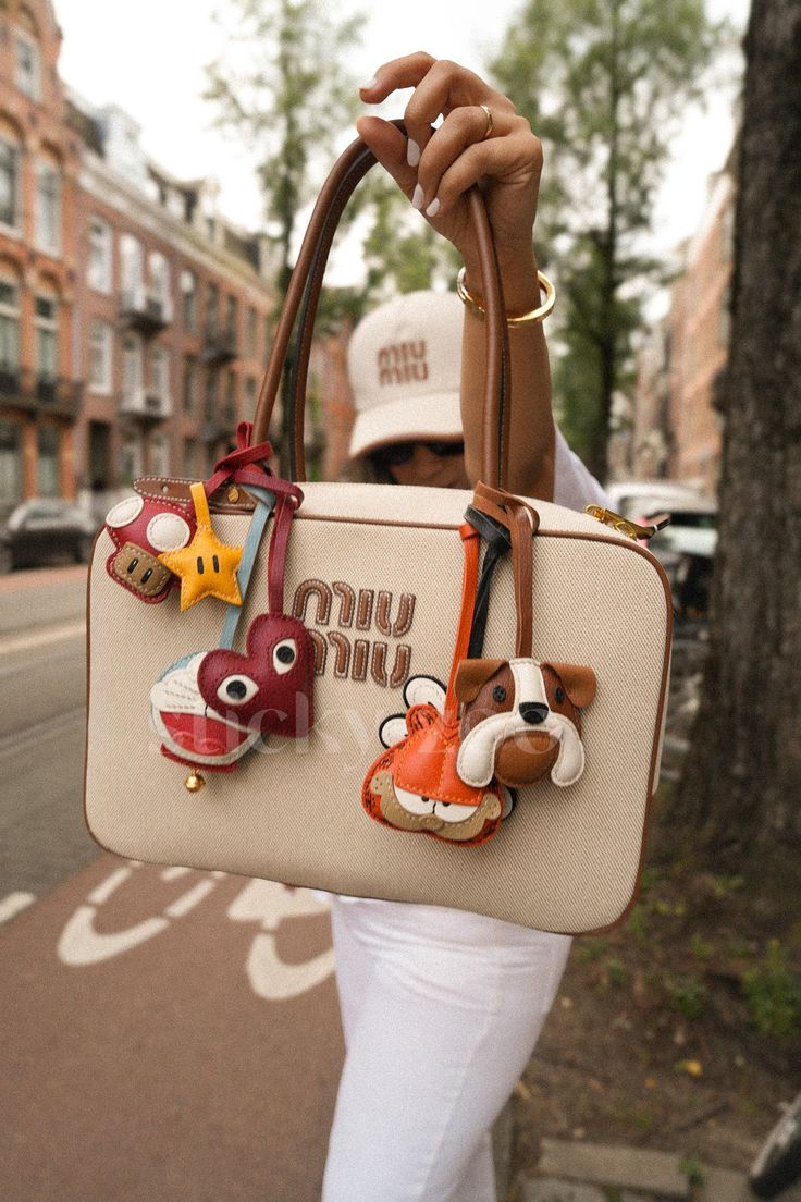 Moda y Accesorios